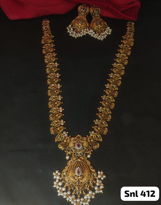 kerela style leaf design long necklace set with pretty earrings