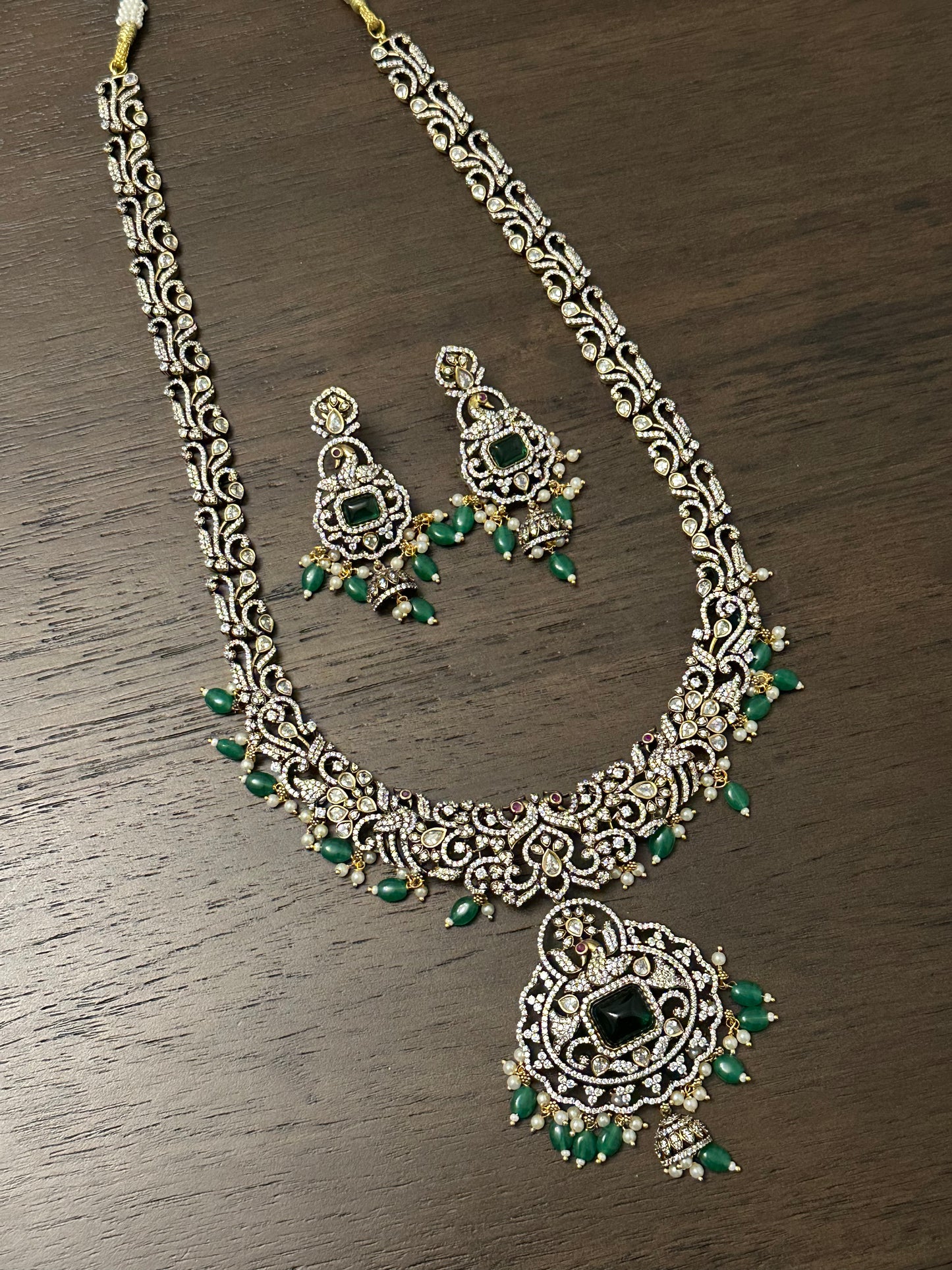 Long Victorian set with peacock earrings -Green